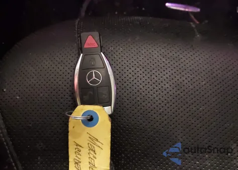 2015 Mercedes-Benz S 550 4Matic z USA, uszkodzony, nr VIN WDDUG8FB4FA161237